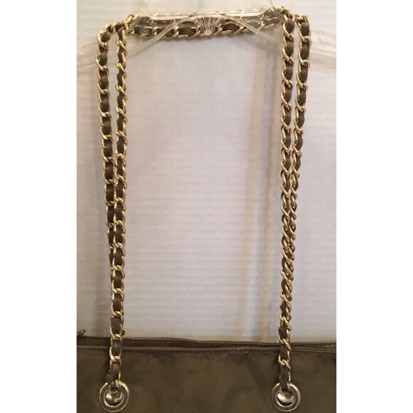 ******FURTHER****MARKDOWN  QUILTED NYLON BEST TOTE CHAIN BLOOMINGDALES BRAND *** - Picture 4 of 8